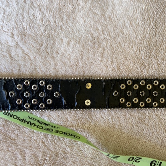 Red Leather & Crystal Cow Girl Belt - Picture 9 of 13